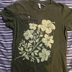 Army Green T&C Surf Design Tshirt